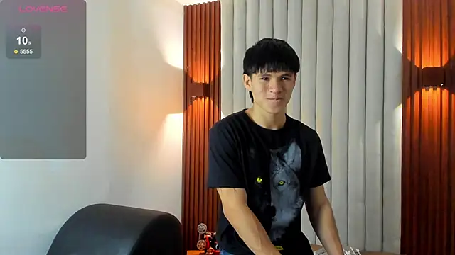 Snapshot of Ryo_kush chatting on November 23, 3:39 am Ryo kush online show from November 23, 3:39 am