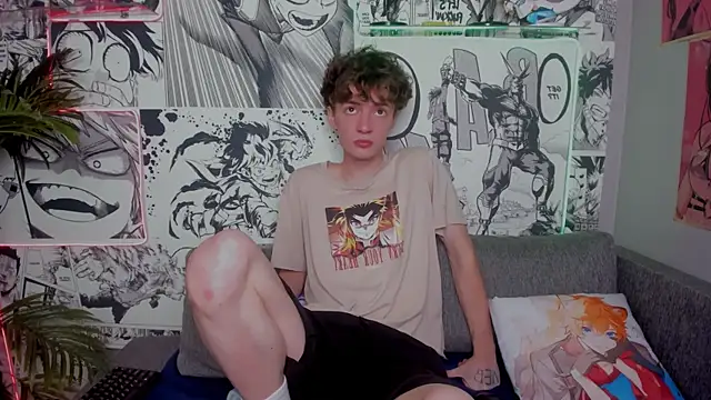 Snapshot of LukeSweet chatting on November 29, 1:14 pm LukeSweet online show from November 29, 1:14 pm