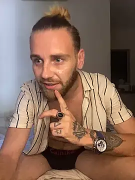 Danjamez1892 online show from February 5, 6:46 am