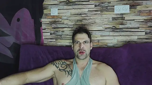 XxBigboybandxX online show from January 25, 3:09 pm