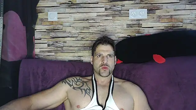 XxBigboybandxX online show from March 22, 3:31 pm