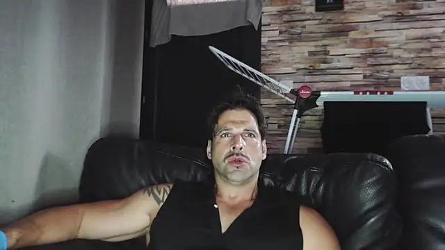 XxBigboybandxX online show from September 28, 4:23 pm