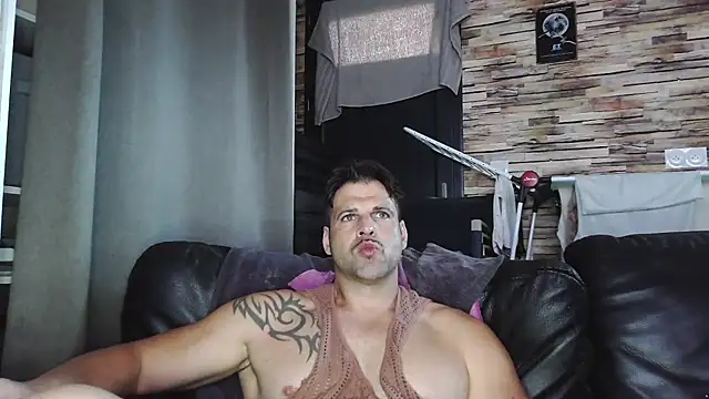 XxBigboybandxX online show from November 8, 2:39 pm