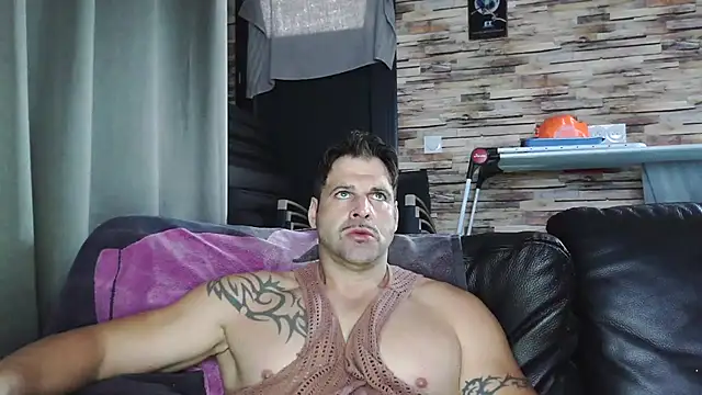 XxBigboybandxX online show from November 11, 10:48 am