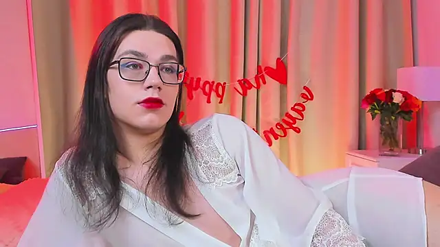 Alfreda Mills online show from February 14, 8:59 pm