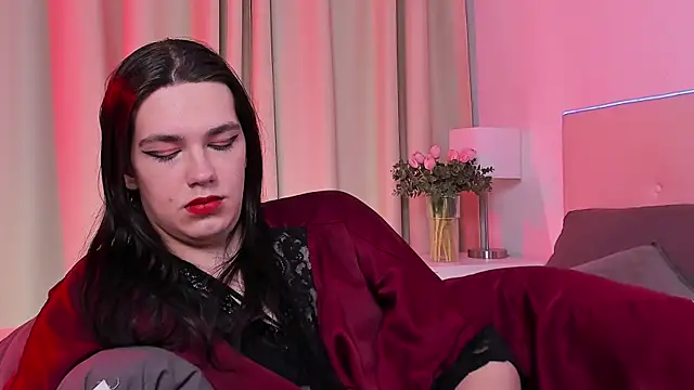 Alfreda Mills online show from March 16, 10:44 am