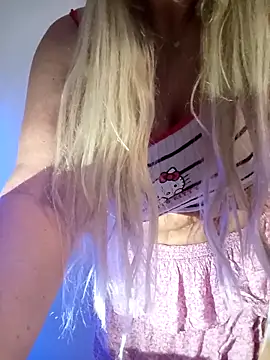 niunia19 online show from October 28, 8:07 am