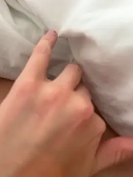 hornygirl98989 online show from September 18, 1:02 pm