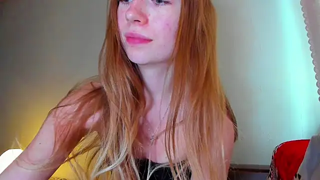 Snapshot of minidivaa_ chatting on May 16, 1:21 pm minidivaa online show from May 16, 1:21 pm