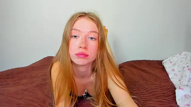 Snapshot of minidivaa_ chatting on May 19, 7:37 am minidivaa online show from May 19, 7:37 am