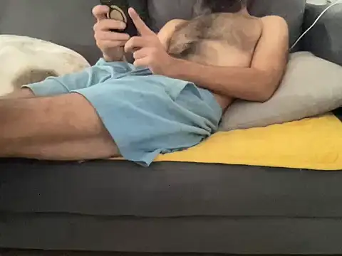 4small4inchlol online show from October 15, 12:05 pm