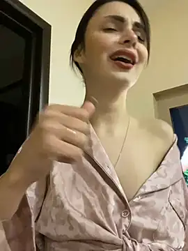 Snapshot of SandraCarter chatting on February 9, 4:50 pm SandraCarter online show from February 9, 4:50 pm