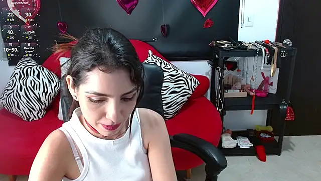 Carolaine69  online show from February 26, 5:39 pm