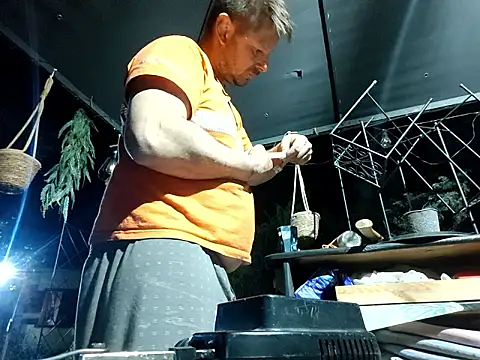 brbrrbrbrb online show from April 25, 7:44 pm