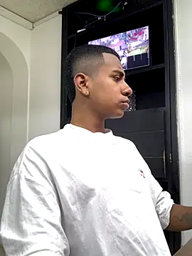 PatrickWest online show from December 5, 11:16 am