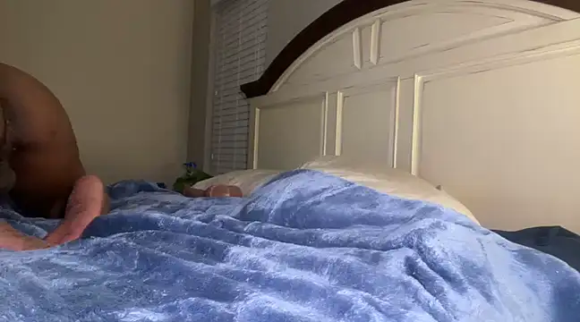 Snapshot of SexxyreddMale chatting on January 14, 11:10 am SexxyreddMale online show from January 14, 11:10 am