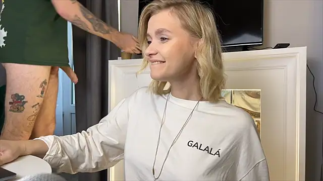 Adelovenick online show from November 27, 8:38 am