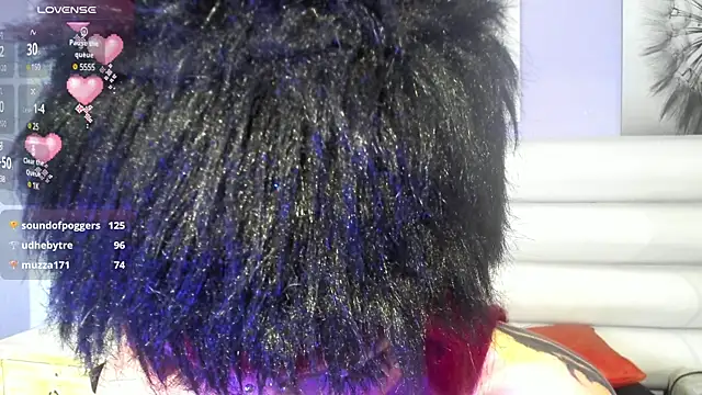 Snapshot of Effy_Corpse chatting on March 5, 5:39 pm Effy Corpse online show from March 5, 5:39 pm