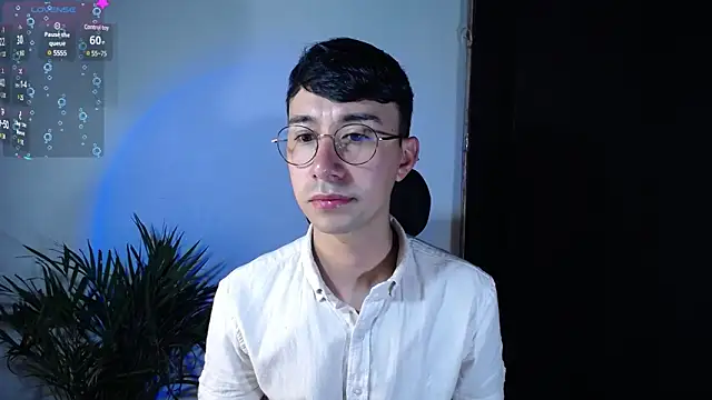 Snapshot of cameron_cum chatting on January 7, 9:40 am cameron cum online show from January 7, 9:40 am