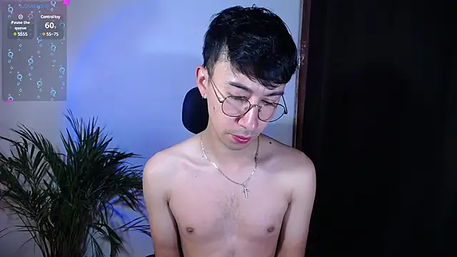 Snapshot of cameron_cum chatting on January 8, 9:42 am cameron cum online show from January 8, 9:42 am