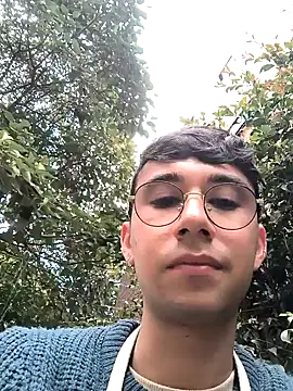 Snapshot of cameron_cum chatting on January 10, 4:41 pm cameron cum online show from January 10, 4:41 pm