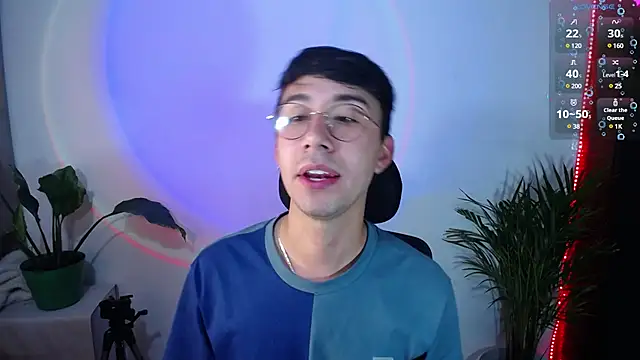 Snapshot of cameron_cum chatting on February 7, 6:24 pm cameron cum online show from February 7, 6:24 pm