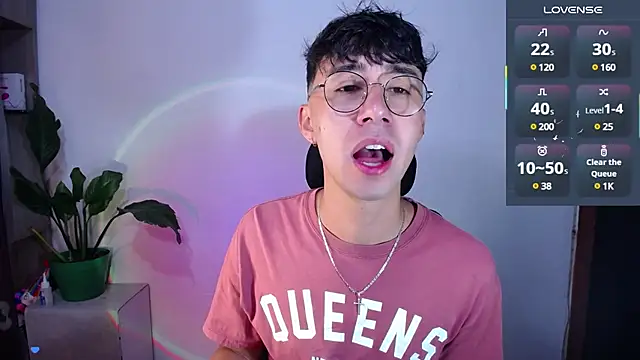 Snapshot of cameron_cum chatting on February 24, 10:04 am cameron cum online show from February 24, 10:04 am