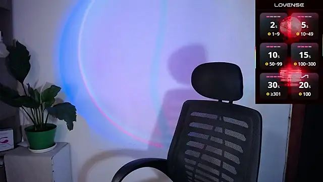 Snapshot of cameron_cum chatting on February 27, 10:04 am cameron cum online show from February 27, 10:04 am