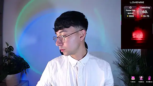 Snapshot of cameron_cum chatting on March 1, 2:23 pm cameron cum online show from March 1, 2:23 pm