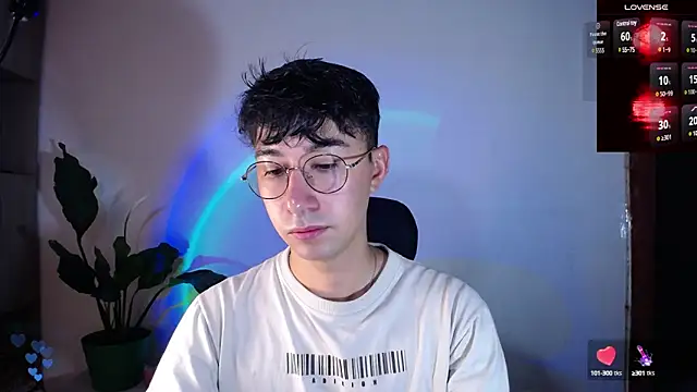 Snapshot of cameron_cum chatting on March 18, 11:41 am cameron cum online show from March 18, 11:41 am