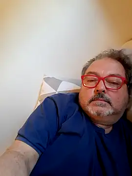 bluangelo online show from March 11, 1:39 pm