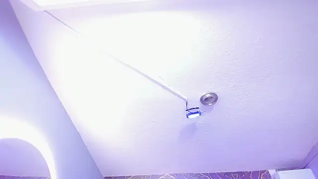 samyriverss online show from March 1, 3:43 am