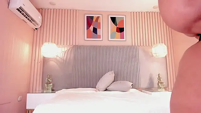 samyriverss online show from September 23, 3:09 am