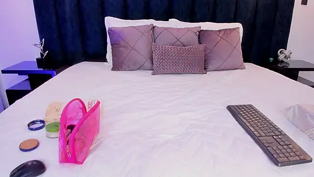 susyy7 online show from March 4, 3:34 am