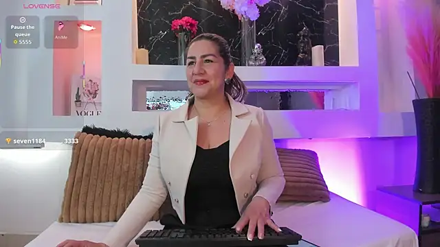 Cinthya mjs online show from May 1, 12:21 pm