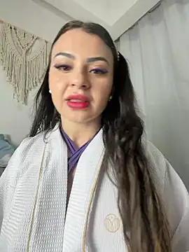 Snapshot of carol_amorim chatting on July 26, 6:15 pm carol amorim online show from July 26, 6:15 pm