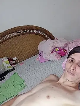 Snapshot of Milfvalesk chatting on January 28, 1:50 am Milfvalesk online show from January 28, 1:50 am