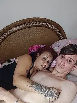 Snapshot of Milfvalesk chatting on February 20, 3:41 pm Milfvalesk online show from February 20, 3:41 pm