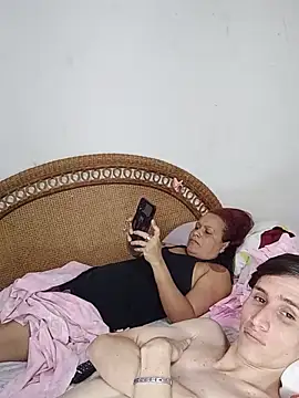 Snapshot of Milfvalesk chatting on March 2, 7:02 pm Milfvalesk online show from March 2, 7:02 pm