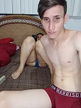 Snapshot of Milfvalesk chatting on September 25, 9:07 pm Milfvalesk online show from September 25, 9:07 pm