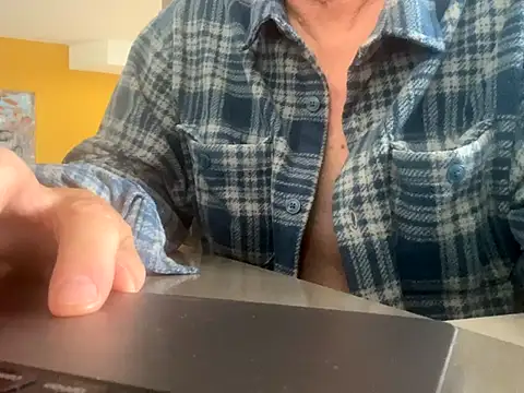 Toy-Daddy online show from September 13, 3:45 pm