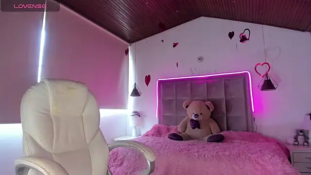 Snapshot of Melody_Ds chatting on March 13, 10:10 pm Melody Ds online show from March 13, 10:10 pm