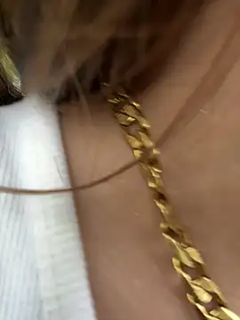 Snapshot of Melody_Ds chatting on October 1, 9:21 pm Melody Ds online show from October 1, 9:21 pm