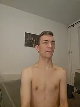 nickdtr online show from December 18, 8:26 pm