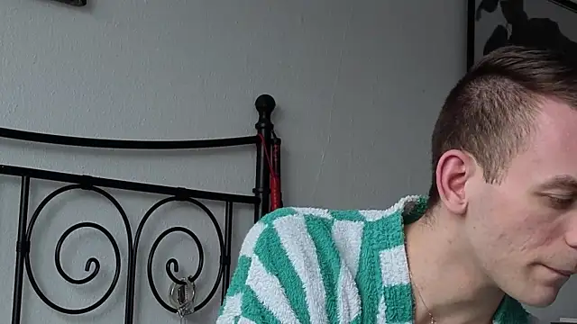 nickdtr online show from February 17, 3:08 pm