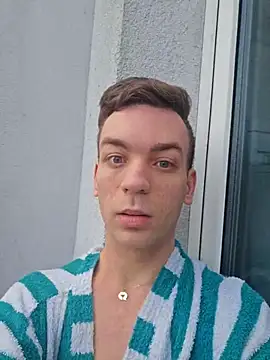 nickdtr online show from March 1, 1:24 pm