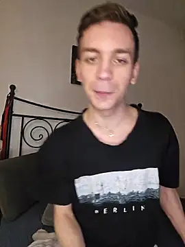 nickdtr online show from March 18, 12:14 am