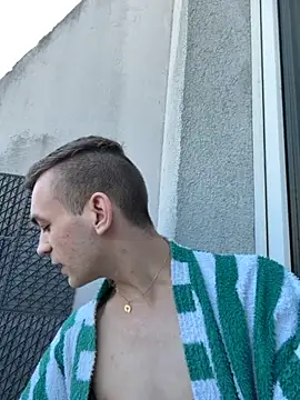 nickdtr online show from April 11, 1:26 pm