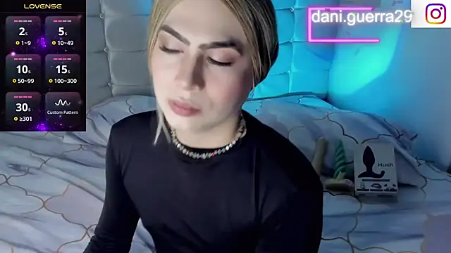 saskya online show from November 20, 2:12 am