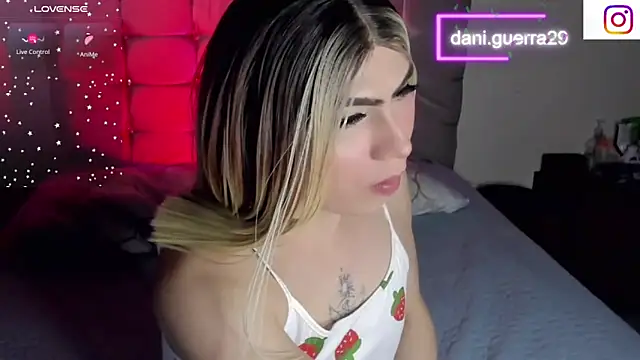 saskya online show from March 10, 1:10 am